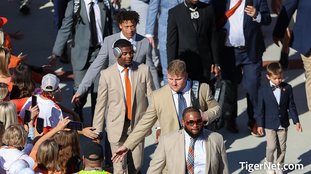 Clemson Football Photo of Jalyn Phillips and tigerwalk and Florida State
