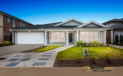 126 Thoroughbred Drive, Clyde North VIC