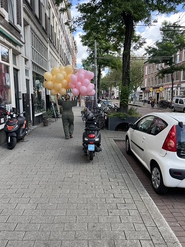 Helium Balloons House of Birth Nieuwe Binnenweg Rotterdam