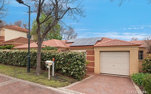 5 Peppermint Gr, Box Hill South VIC 3128