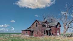 Abandoned Farmhouse 6076 D