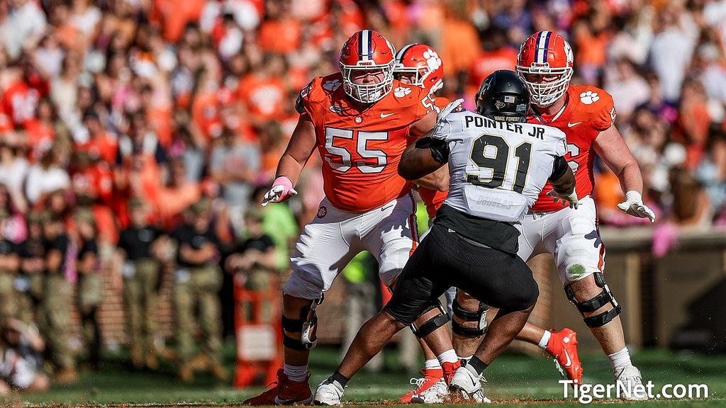 Clemson Football Photo of Harris Sewell and Wake Forest