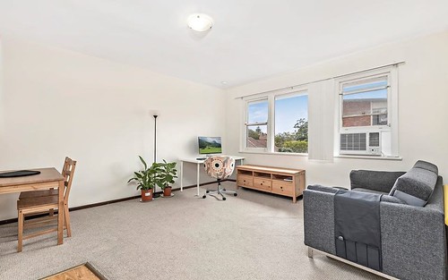 6/4 Parry Avenue, Narwee NSW