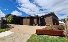8 Clayden Rise, Lysterfield VIC