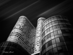 Modern architecture - La Défense [EXPLORED]