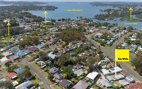 45 Macquarie Road, Fennell Bay NSW