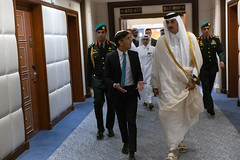 The Prime Minister meets with the Emir of Qatar