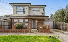 18 Dundee Street, St Albans VIC