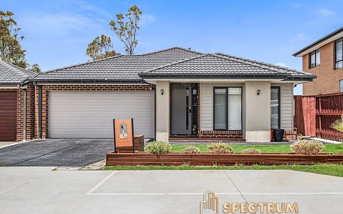 14 Merrin Circuit, Clyde North VIC 3978