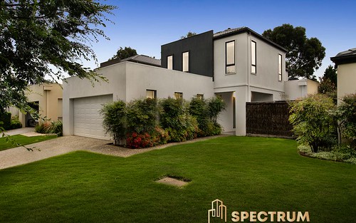 3 SOVEREIGN MANORS CRESCENT, Rowville Vic 3178