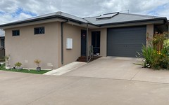 2/6 Maples Court, Corryong VIC