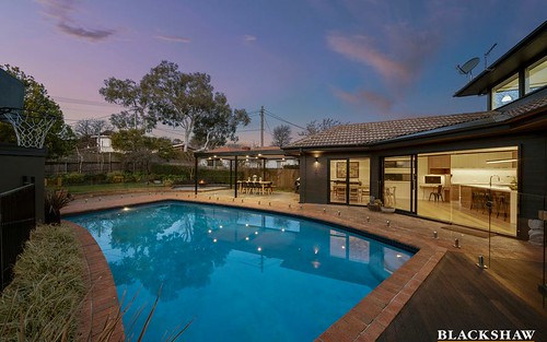 128 Carnegie Crescent, Griffith ACT