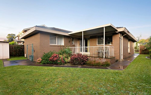 19 Loxley Ct, Doncaster East VIC 3109