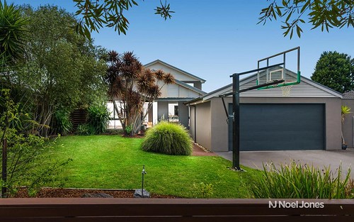 10 Belindavale Dr, Knoxfield VIC 3180
