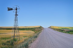 Dirt Road Broken Windmill 7101 A