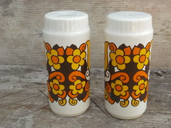 Vintage 1970's Flower Power Kitsch Salt & Pepper Shakers