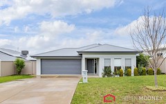 11 Mullagh Crescent, Boorooma NSW