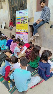 Blue Pen’s Volunteer Coordinator Sourav Sharma teaching mathematics (Roman counting) to kids of class 5th at Sangam Vihar slums, today 19th Nov,23