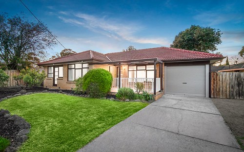 44 Foster Cr, Knoxfield VIC 3180