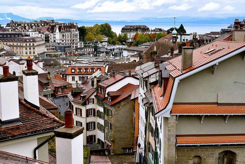 The roofs of Lausanne<br/>© <a href="https://flickr.com/people/56013944@N03" target="_blank" rel="nofollow">56013944@N03</a> (<a href="https://flickr.com/photo.gne?id=53355867115" target="_blank" rel="nofollow">Flickr</a>)