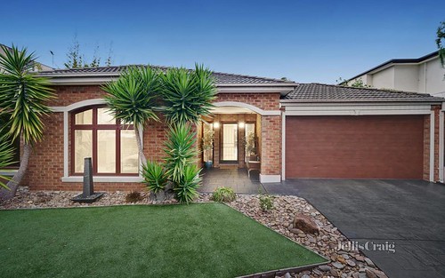 3 St Ives Rd, Bentleigh East VIC 3165