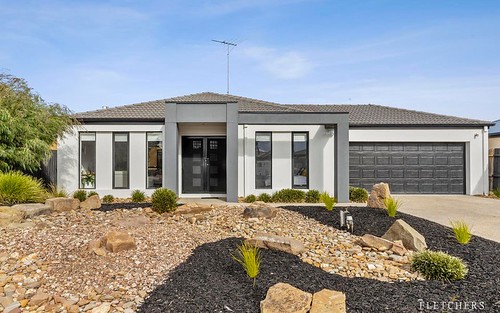 18 Bayfield Court, Newcomb VIC
