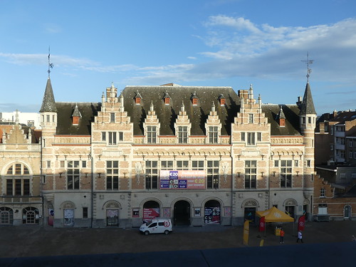Kortrijk: Kortrijkse Stadsschouwburg (West-Vlaanderen)