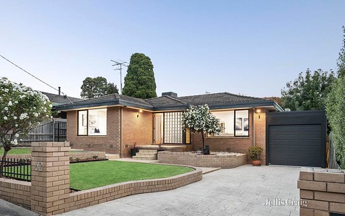 62 Roseland Grove, Doncaster VIC