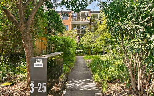 27/3-25 Hanover St, Fitzroy VIC 3065