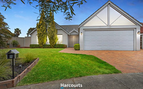 9 Ross Ct, Mill Park VIC 3082