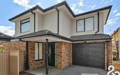 3/9 MacAlister Court, Meadow Heights VIC