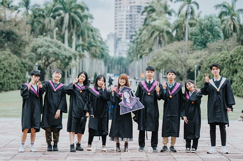 台灣大學畢業照