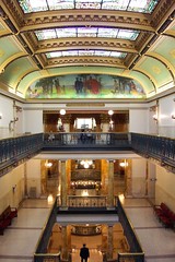 Des Moines Iowa -  Iowa State Capitol - Atrium Wing