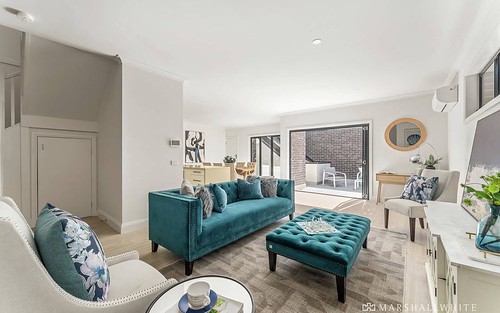 1/106 Warrigal Road, Camberwell VIC