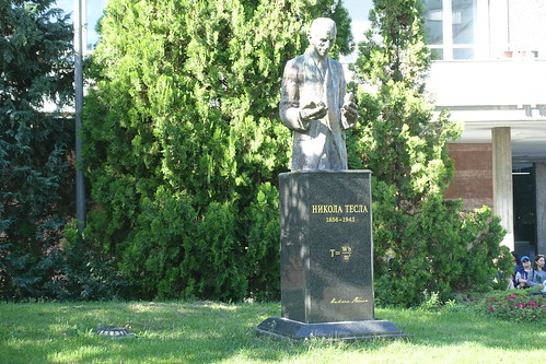 Monument to Nikola Tesla (Споменик Николи Тесли)