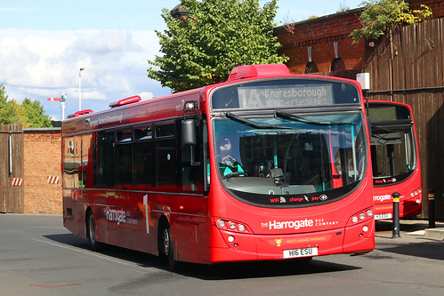 H16 ESU, Harrogate Bus Station, September 28th 2022