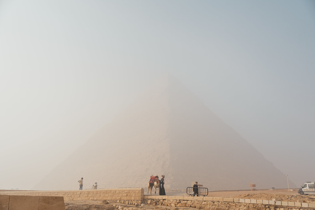 埃及旅遊景點｜一輩子一定要來一次的地方，世界七大奇景，吉薩金字塔群及獅身人面像