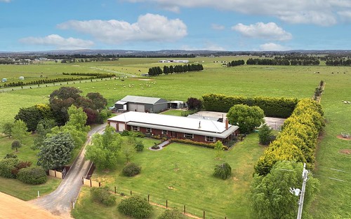 189 Heinzs Road, Cambrian Hill VIC
