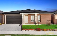 5 Respect Avenue, Clyde North VIC