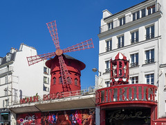 Le Moulin Rouge<br/>© <a href="https://flickr.com/people/8089996@N06" target="_blank" rel="nofollow">8089996@N06</a> (<a href="https://flickr.com/photo.gne?id=53472699904" target="_blank" rel="nofollow">Flickr</a>)