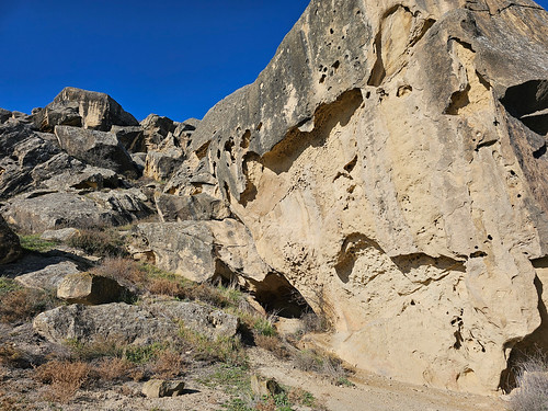 Qobustan Petroglyph Reserve near Baku, Azerbaijan (5)