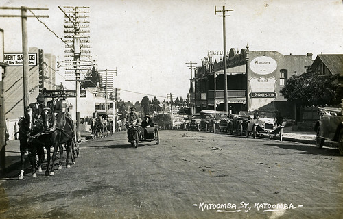 Katoomba Street, Katoomba