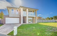 64 Roundhay Crescent, Point Cook VIC