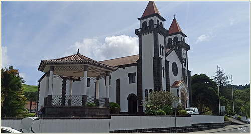 🇵🇹 🇪🇺 Quiosco e iglesia de Furnas (Azores, Portugal, 12-9-2023)