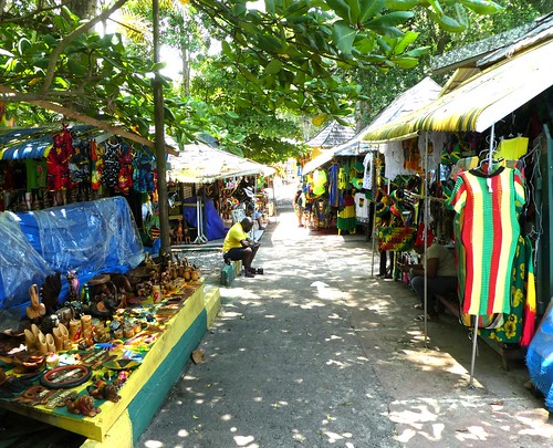 Jamaica - Dunn's River Falls Shops