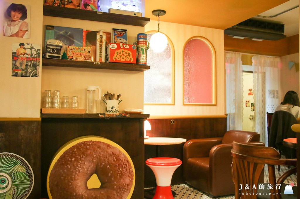 炭波波喫茶-懷舊昭和風主題餐廳 @J&amp;A的旅行