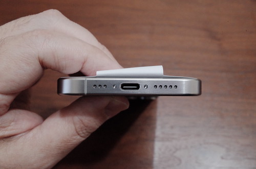 209Ricoh GRⅡ iPhone 15 Pro本体底面 USB-C端子.