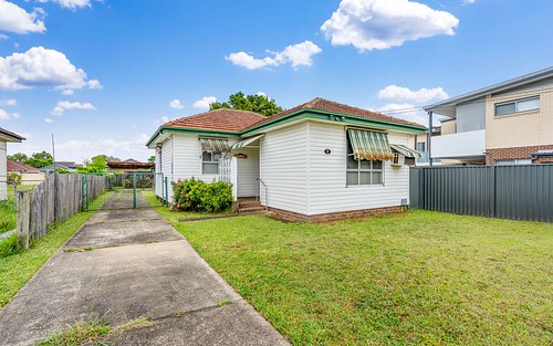 5 Eve St, Guildford NSW 2161