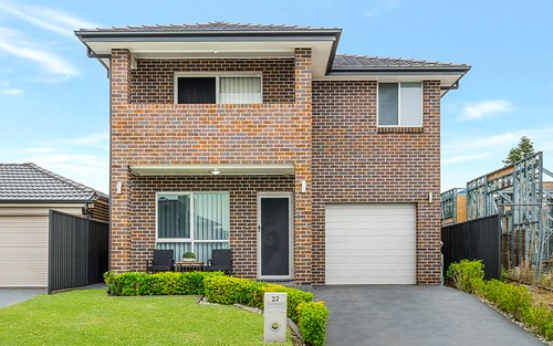 22 Rocco Pl, Green Valley NSW 2168