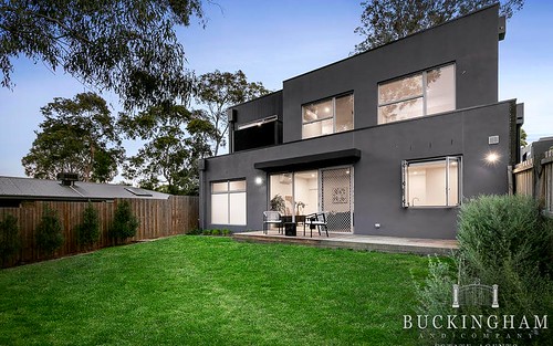 House | 5/57 Sherbourne Road, Montmorency VIC